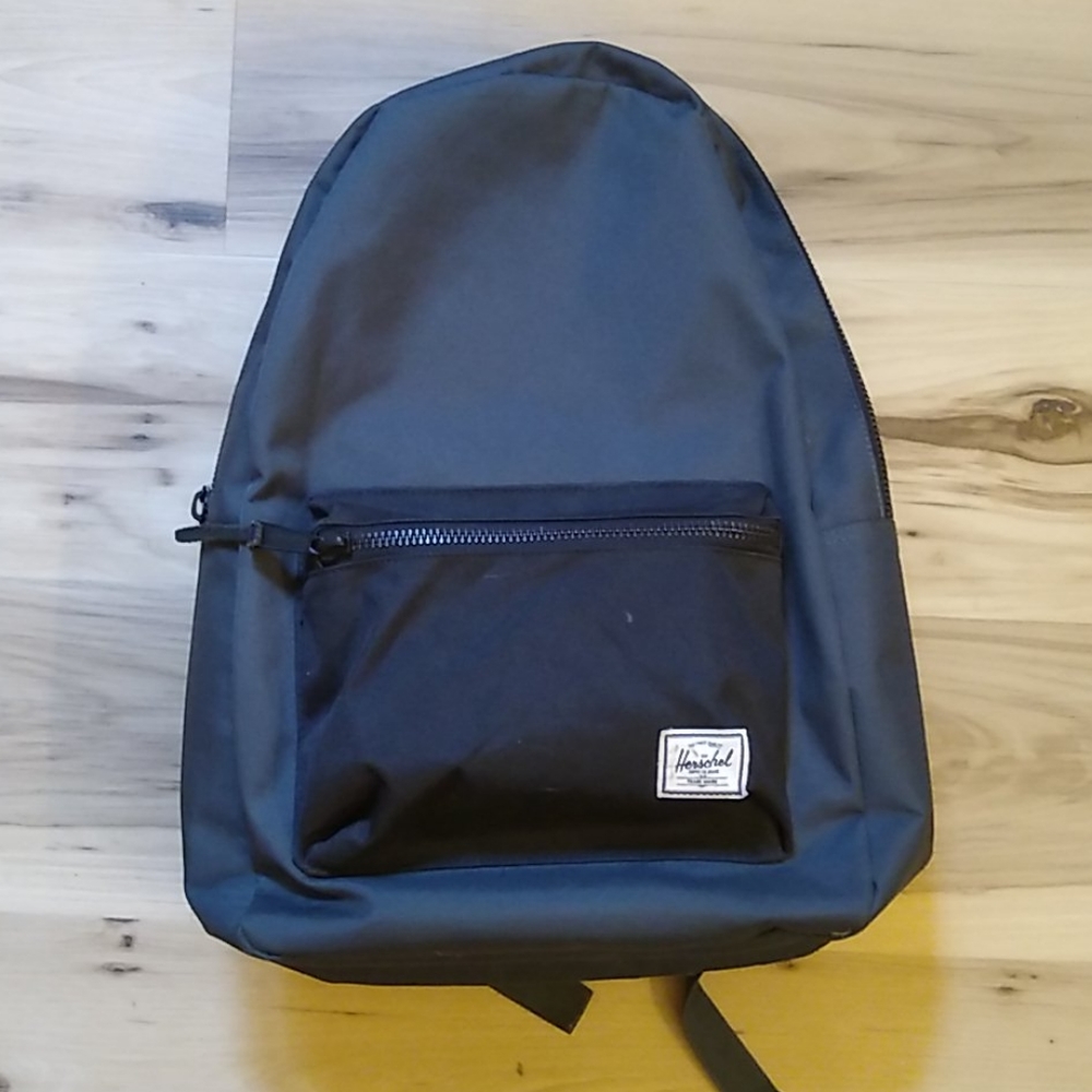 Herschel Backpack Pine Green/Black w/laptop sleeve